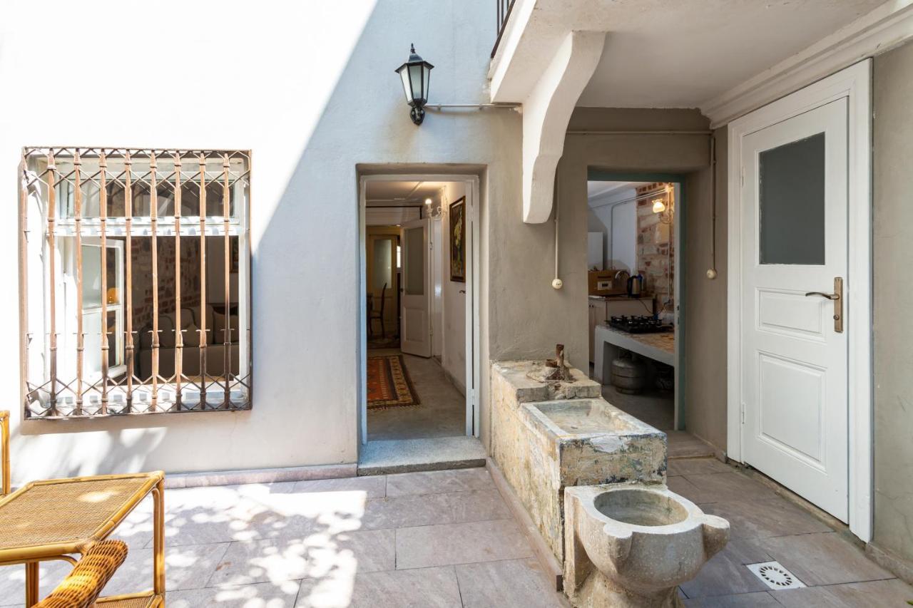 Mansion With Lemon Tree Apartment Измир Екстериор снимка