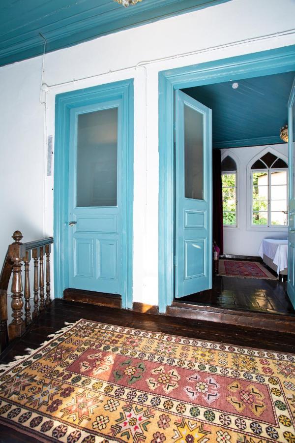 Mansion With Lemon Tree Apartment Измир Екстериор снимка