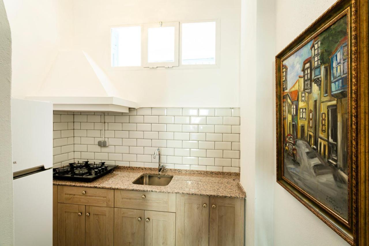Mansion With Lemon Tree Apartment Измир Екстериор снимка