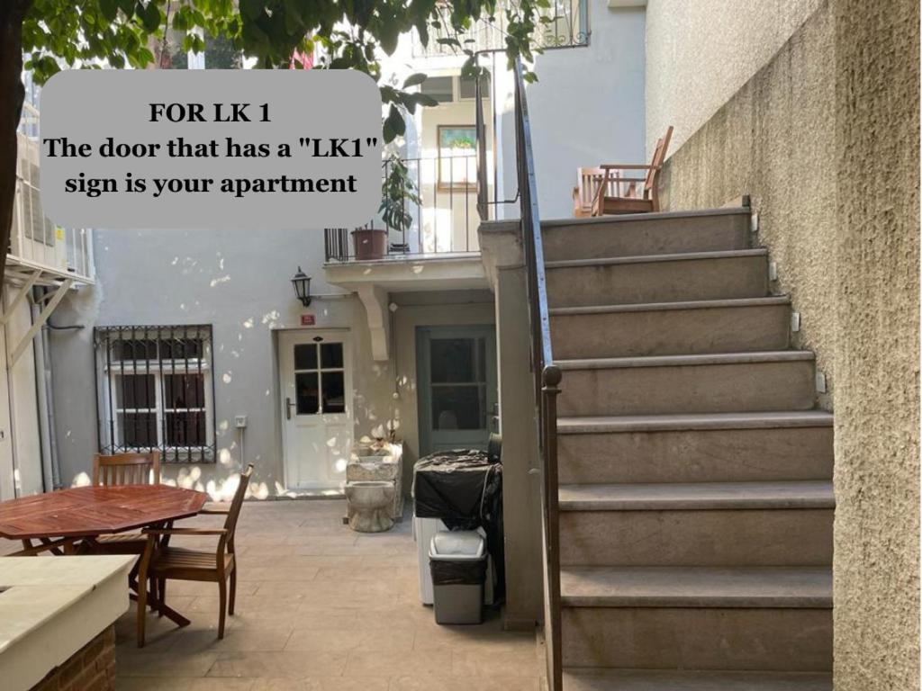 Mansion With Lemon Tree Apartment Измир Екстериор снимка